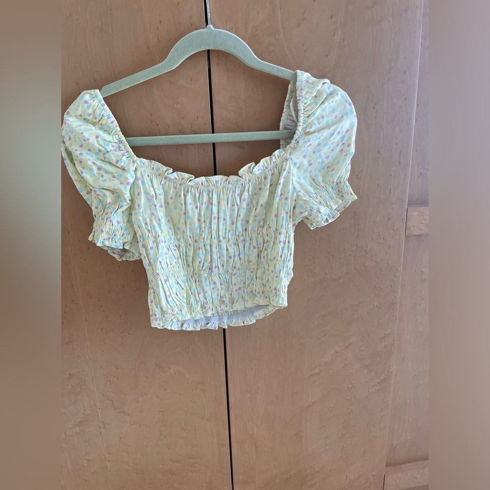 Zara crop top size small